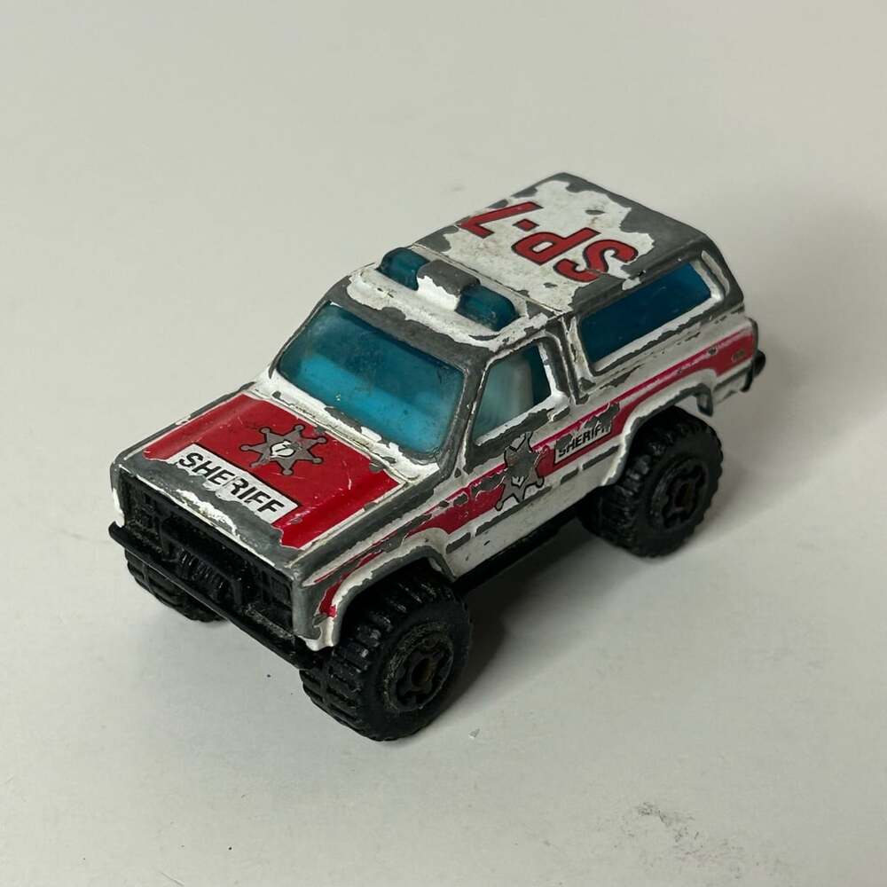 Matchbox 4x4 Chevy Blazer SP-7 Sheriff Vintage Diecast Toy Truck